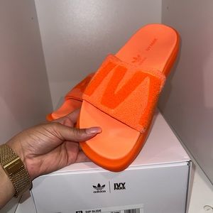 Ivy park Beyoncé slides